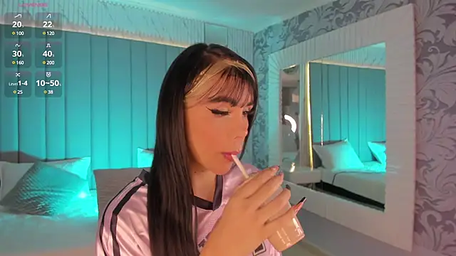 Your naughtytrans online show from February 12, 9:54 pm