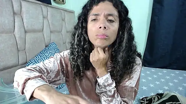 Snapshot of Nadia_Monroe chatting on February 9, 3:00 am Nadia Monroe online show from February 9, 3:00 am