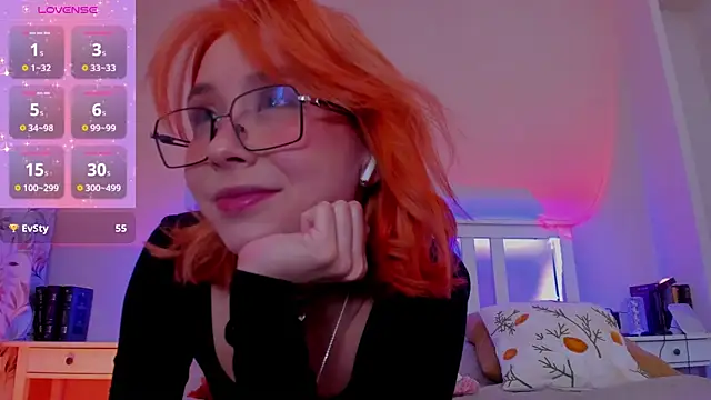 ReneShine online show from February 8, 12:17 am