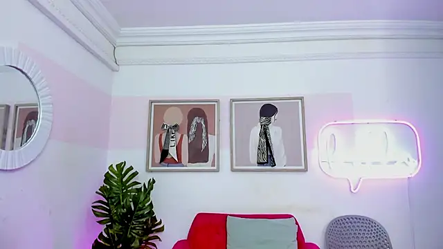 Snapshot of Miakhalifa_7 chatting on November 19, 3:39 am Miakhalifa 7 online show from November 19, 3:39 am