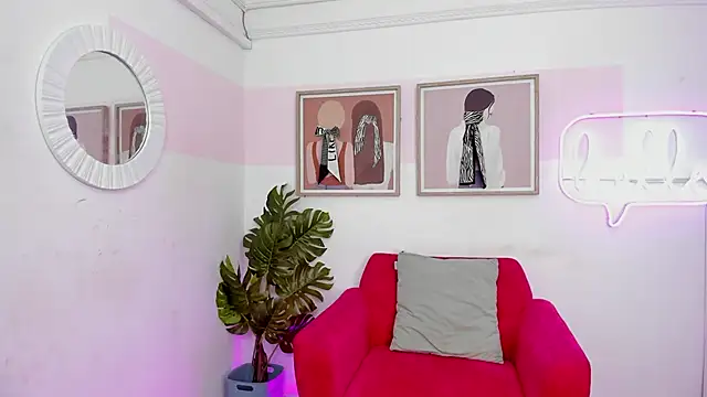 Snapshot of Miakhalifa_7 chatting on November 29, 3:42 am Miakhalifa 7 online show from November 29, 3:42 am