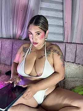 victoriacopper online show from June 27, 11:15 am