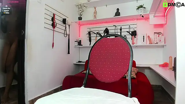 Alejandra Dunn online show from January 7, 12:41 pm