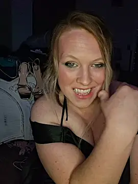 Cumonkatie online show from March 21, 7:13 am