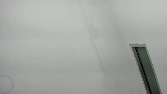 Oriana Guzman online show from October 11, 10:30 pm