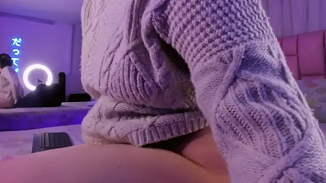 Snapshot of albaismynameX chatting on December 12, 12:01 pm albaismynameX online show from December 12, 12:01 pm