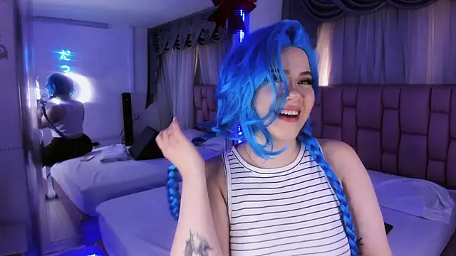 Snapshot of albaismynameX chatting on December 27, 12:12 pm albaismynameX online show from December 27, 12:12 pm