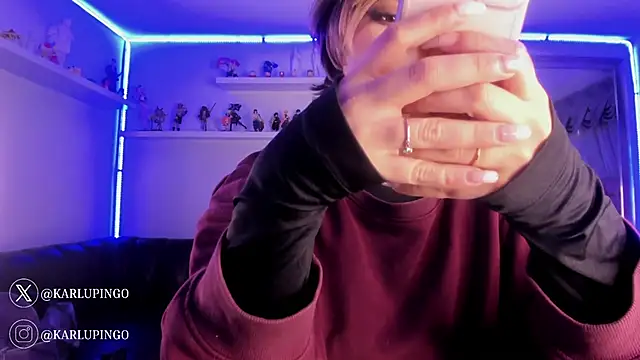 Snapshot of albaismynameX chatting on January 20, 12:07 pm albaismynameX online show from January 20, 12:07 pm