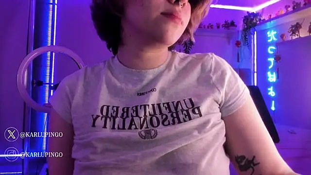 Snapshot of albaismynameX chatting on February 11, 3:08 pm albaismynameX online show from February 11, 3:08 pm