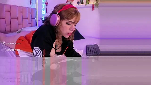 Snapshot of albaismynameX chatting on February 12, 12:12 pm albaismynameX online show from February 12, 12:12 pm