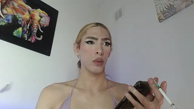 Snapshot of Manchita96_ chatting on March 13, 11:11 pm Manchita96 online show from March 13, 11:11 pm