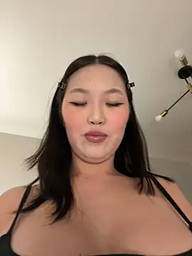 Aiko Yumi online show from October 17, 7:16 pm