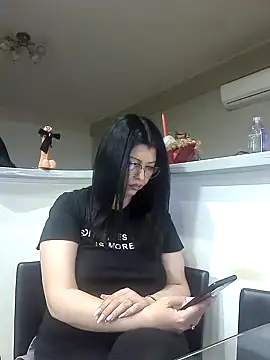 Milf Abigail online show from January 29, 2:40 am