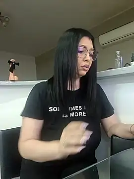 Milf Abigail online show from January 29, 5:51 am