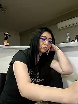 Milf Abigail online show from January 31, 5:30 am