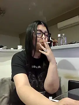 Snapshot of Milf_Abigail chatting on October 13, 1:05 am Milf Abigail online show from October 13, 1:05 am