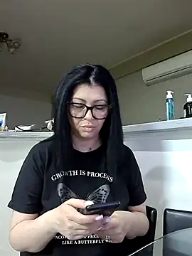 Milf Abigail online show from March 11, 2:39 am