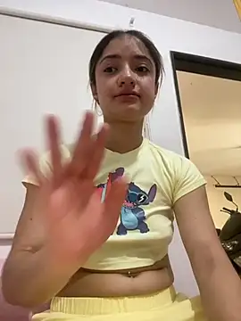 Alicia ALICIA online show from May 11, 3:51 pm