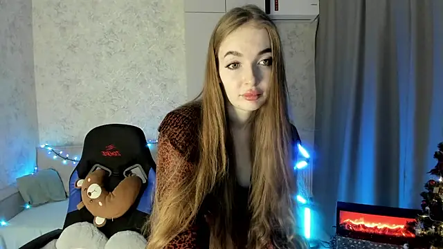 Snapshot of LissaCain chatting on January 9, 10:29 am LissaCain online show from January 9, 10:29 am