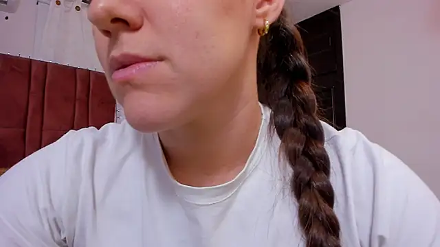 AURORA FRANKLIN online show from December 9, 3:22 pm