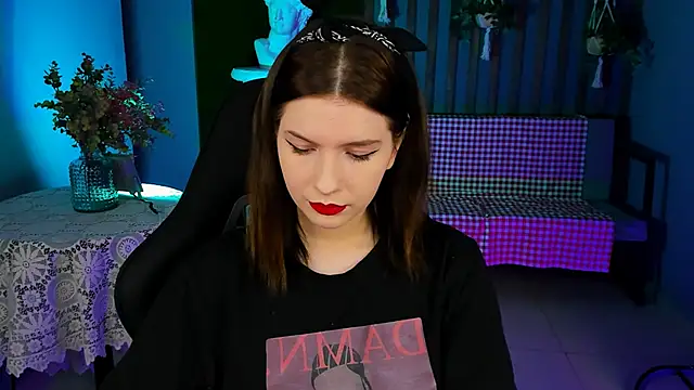 AliceRisinka online show from February 1, 5:07 am