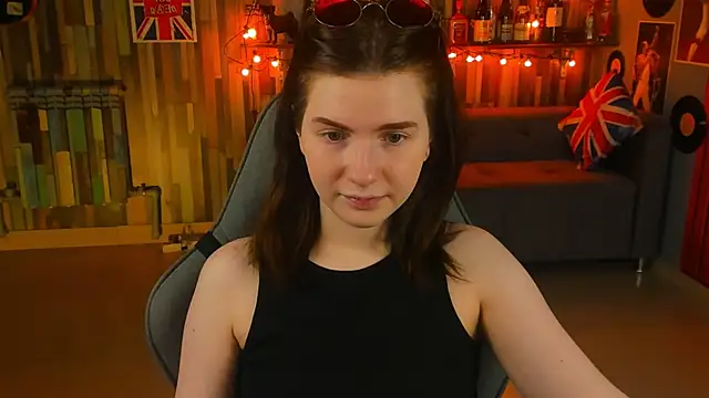 AliceRisinka online show from February 22, 8:07 am