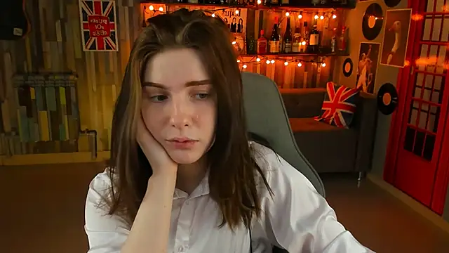 AliceRisinka online show from February 26, 5:09 am