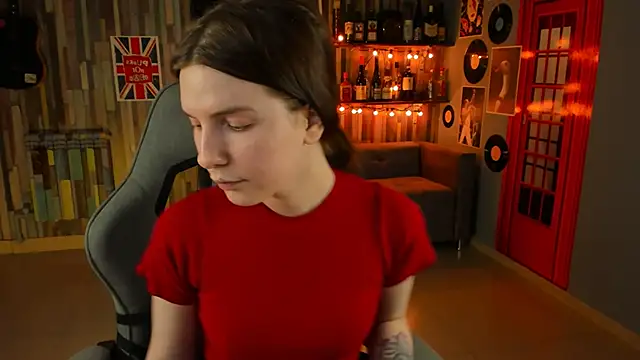 AliceRisinka online show from March 6, 5:03 am