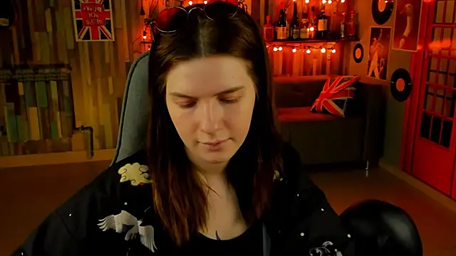 AliceRisinka online show from March 9, 11:25 am