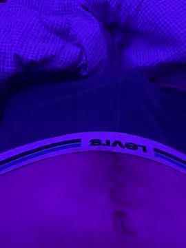 Snapshot of Maxxxooouuu chatting on April 3, 10:30 pm Maxxxooouuu online show from April 3, 10:30 pm