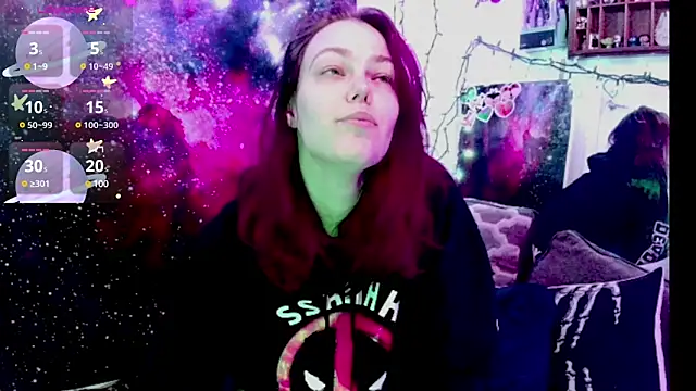 EverlyEster online show from January 5, 10:19 pm