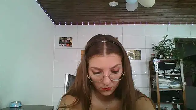 SweetyBabyDemon online show from March 12, 2:01 pm