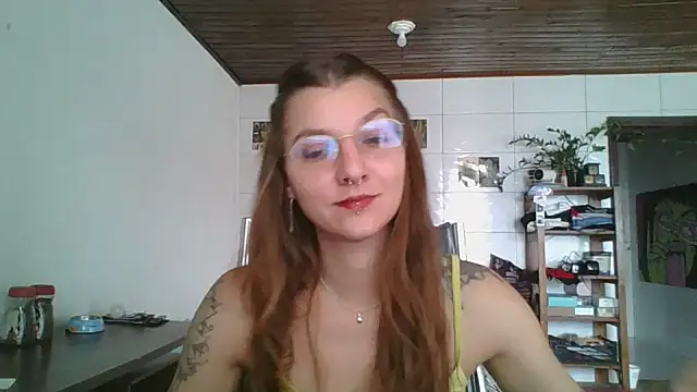 SweetyBabyDemon online show from April 28, 3:50 pm