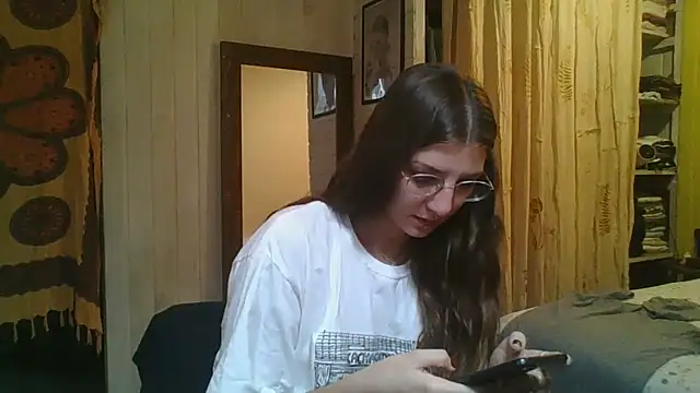 SweetyBabyDemon online show from May 18, 2:56 pm