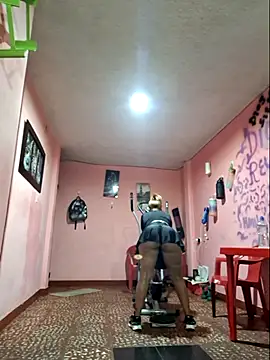 gatadeojosclaros online show from November 4, 3:05 am