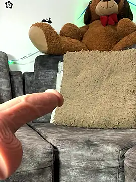 BrianaHazel online show from January 15, 2:05 am