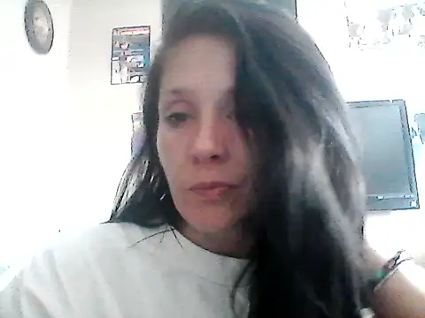 gorgeous11 online show from February 22, 9:15 pm