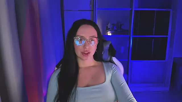 Christy Calypso online show from November 5, 3:34 pm