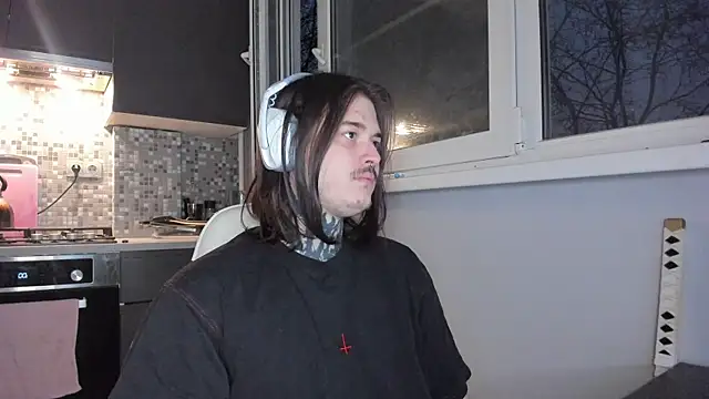 Snapshot of _torfin_ chatting on December 26, 6:09 am torfin online show from December 26, 6:09 am