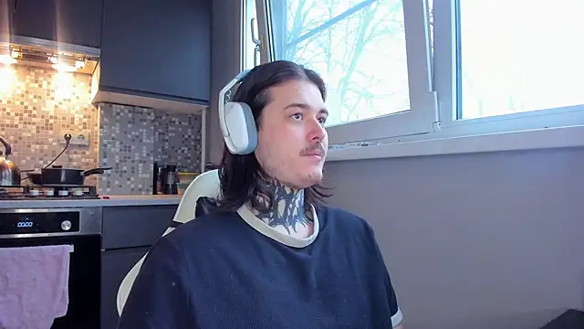 Snapshot of _torfin_ chatting on December 29, 8:55 am torfin online show from December 29, 8:55 am