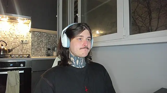 Snapshot of _torfin_ chatting on January 15, 4:11 pm torfin online show from January 15, 4:11 pm