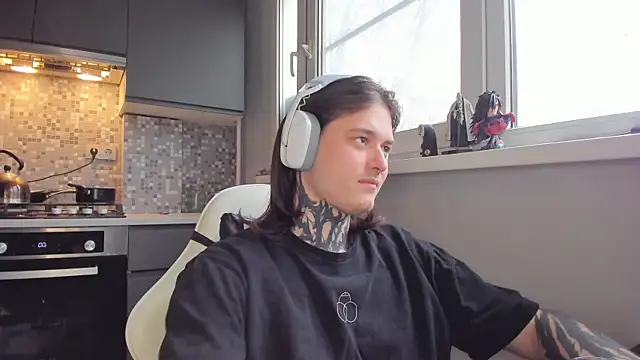 Snapshot of _torfin_ chatting on March 10, 5:54 am torfin online show from March 10, 5:54 am