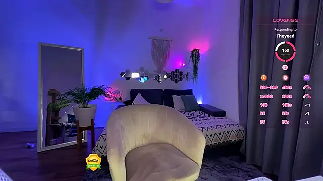 Snapshot of _lollypop1_ chatting on February 27, 10:42 pm lollypop1 online show from February 27, 10:42 pm