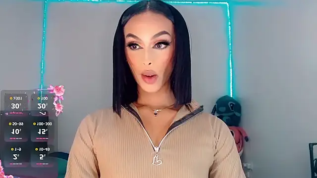 Snapshot of _Riannagarcia_ chatting on October 15, 3:06 am Riannagarcia online show from October 15, 3:06 am