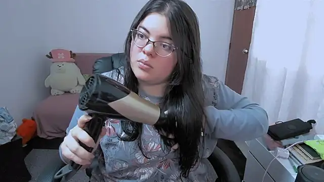 Snapshot of Aria_Fullbuster chatting on February 25, 9:57 pm Aria Fullbuster online show from February 25, 9:57 pm