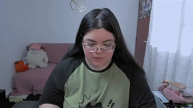 Snapshot of Aria_Fullbuster chatting on March 13, 8:26 pm Aria Fullbuster online show from March 13, 8:26 pm