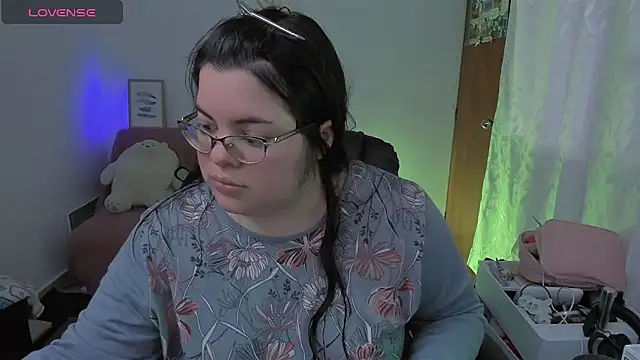 Snapshot of Aria_Fullbuster chatting on March 25, 8:59 pm Aria Fullbuster online show from March 25, 8:59 pm