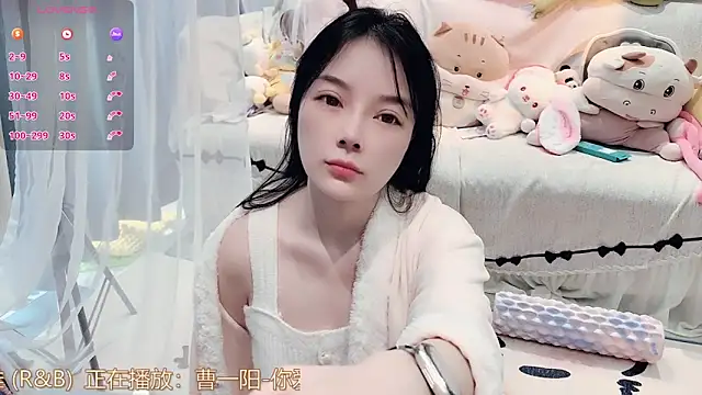 AKiKi711 online show from February 1, 4:44 am