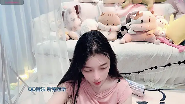 AKiKi711 online show from March 2, 4:47 am