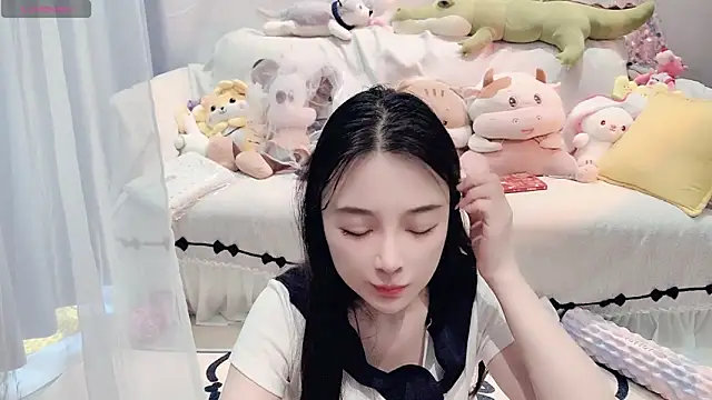 AKiKi711 online show from April 23, 4:24 am